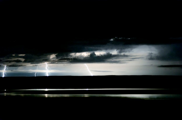 Lightning Strikes, Cambridge Gulf, Wyndham
